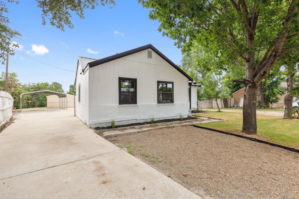 1702 Cherry Street