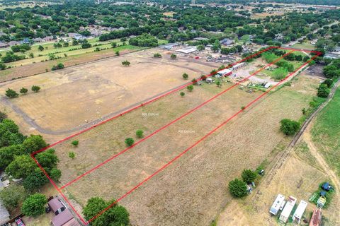 905 Donlee Road Lancaster TX 75134