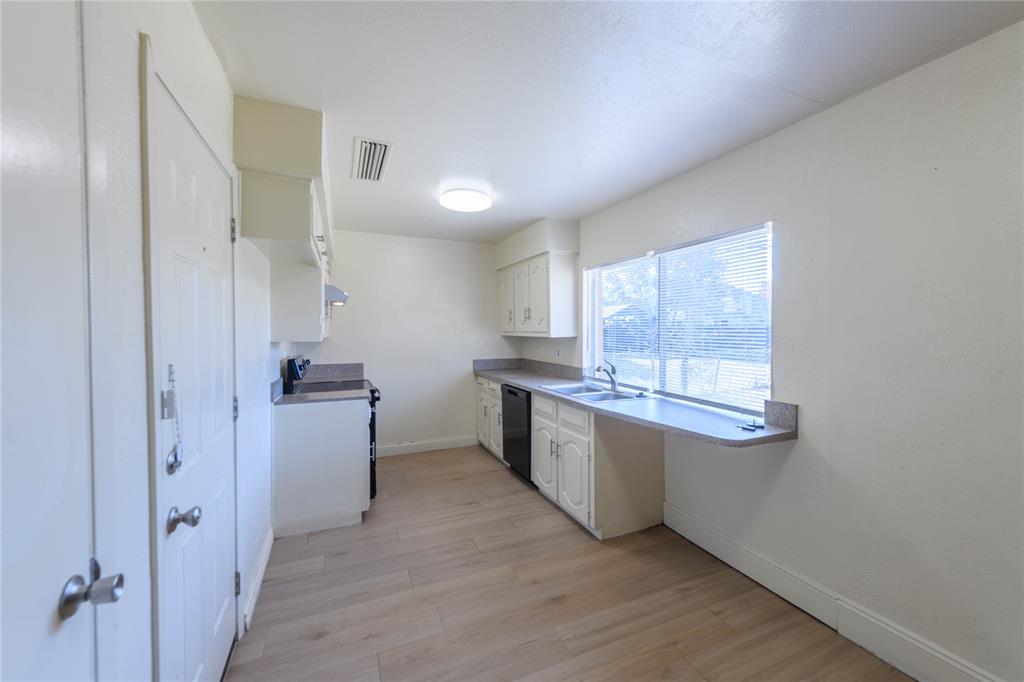 South Lake 1 - Residential