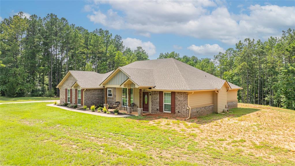 525 Lake Gladewater Road