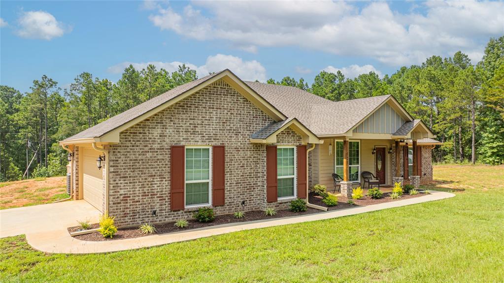 525 Lake Gladewater Road