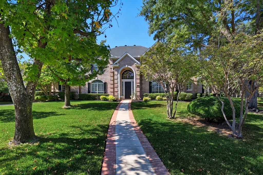 806 Ridgedale Court