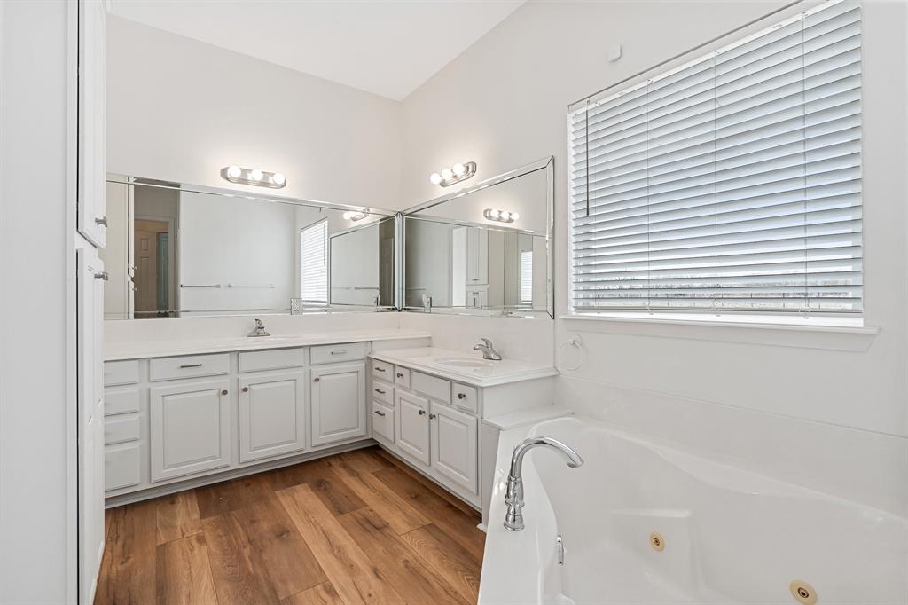 Thomas Rhodes Surv Abs #741 - Residential