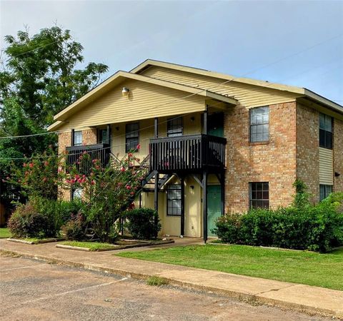 645 Canada Street Jacksonville TX 75766