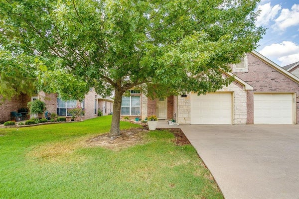 501 S OLD BETSY RD APT 7, KEENE, TX 76059 - Image e9673b8a2b8ae6d8fb83be25307a5865/761853639