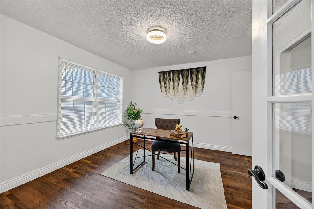 1517 Yorkshire Drive