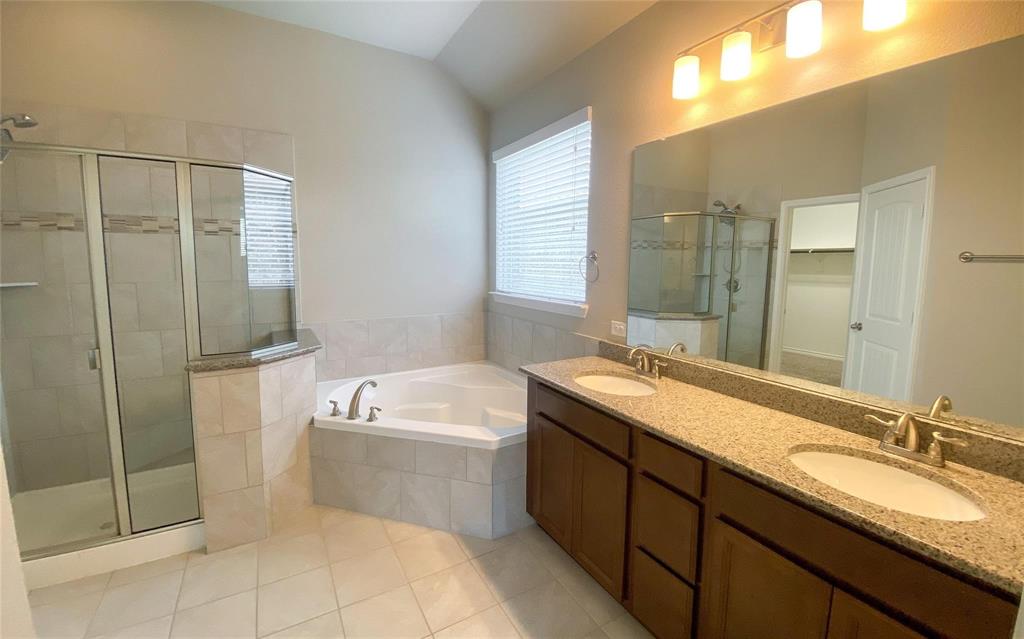 Paloma Creek Lakevie - Residential