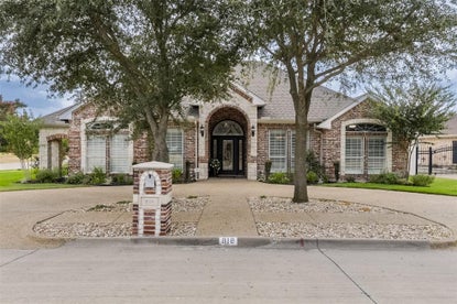 818 Amherst Dr – Investment Home
