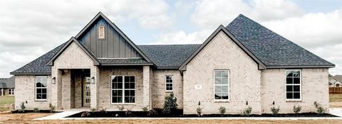 205 Stuart Paradise TX 76073