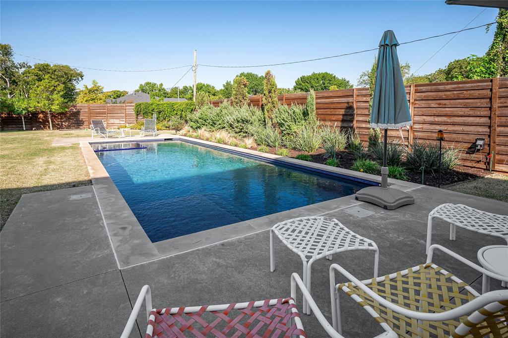 Thomas Jefferson Terrace - Residential