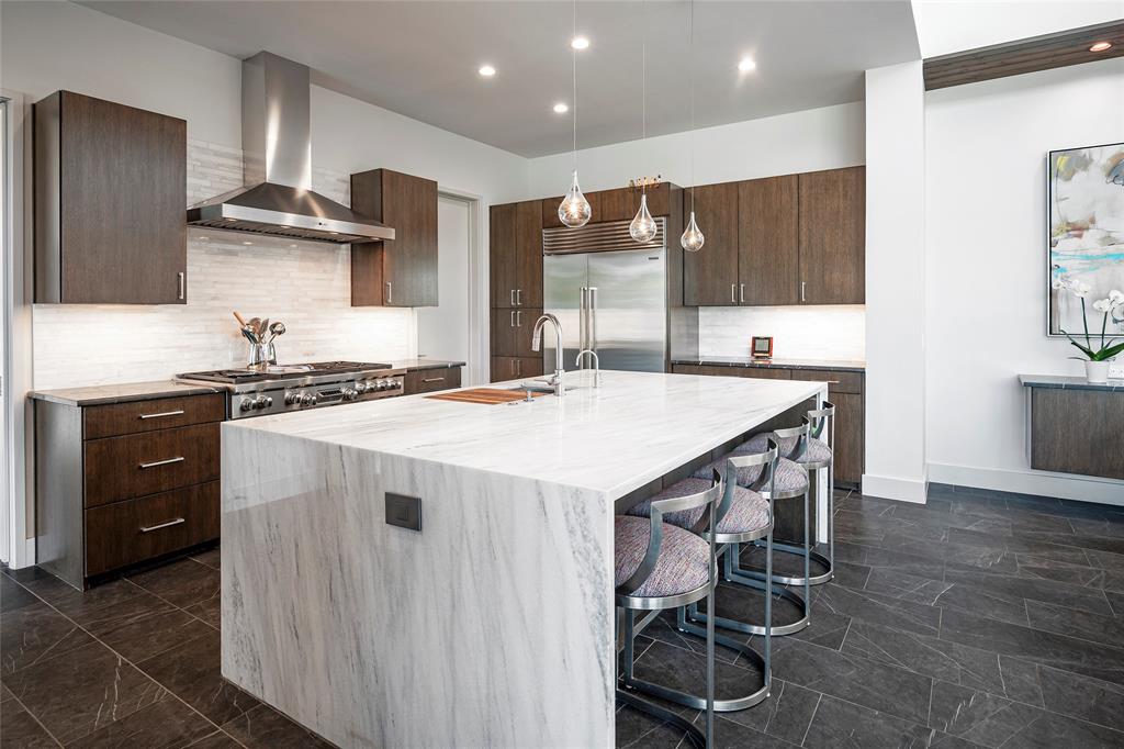 Thomas Jefferson Terrace - Residential