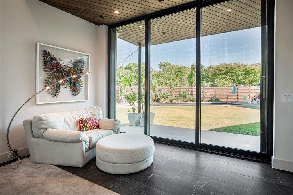 Thomas Jefferson Terrace - Residential