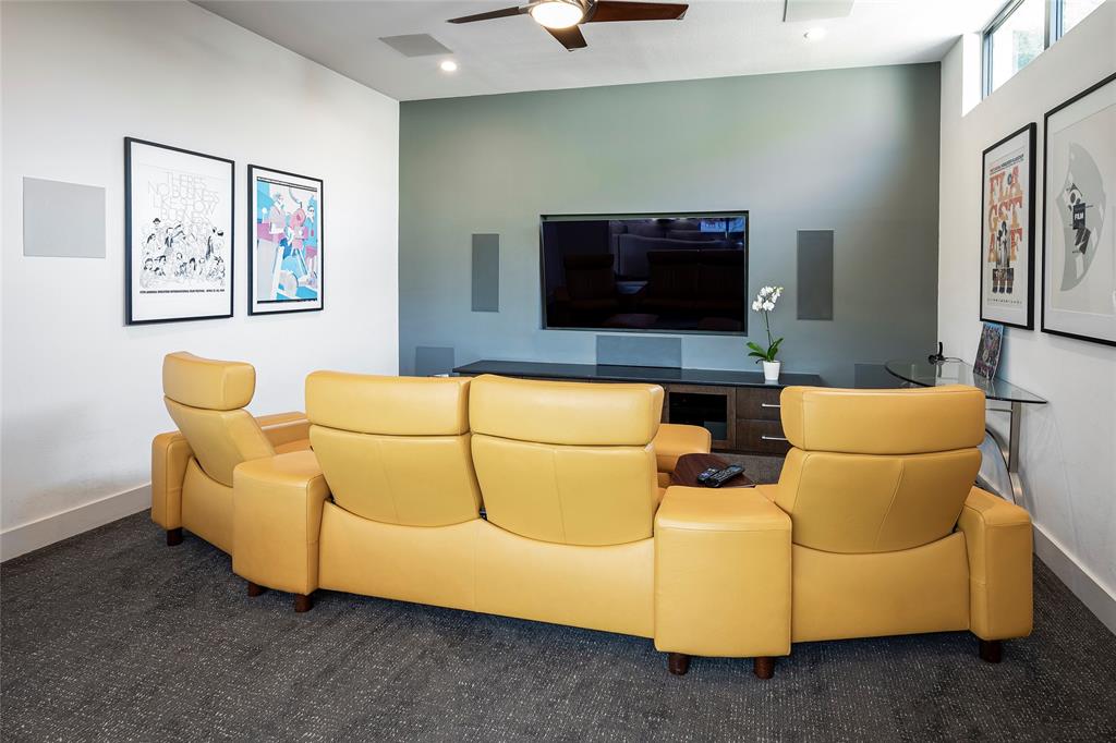 Thomas Jefferson Terrace - Residential