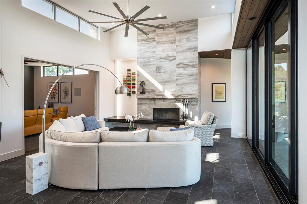 Thomas Jefferson Terrace - Residential