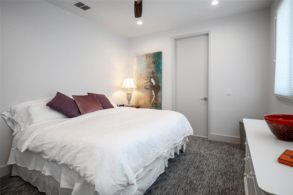 Thomas Jefferson Terrace - Residential