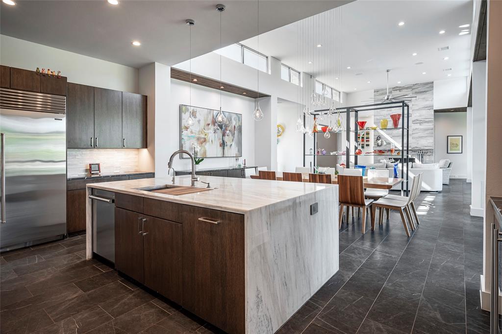 Thomas Jefferson Terrace - Residential