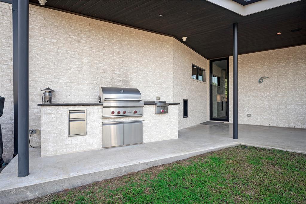 Thomas Jefferson Terrace - Residential