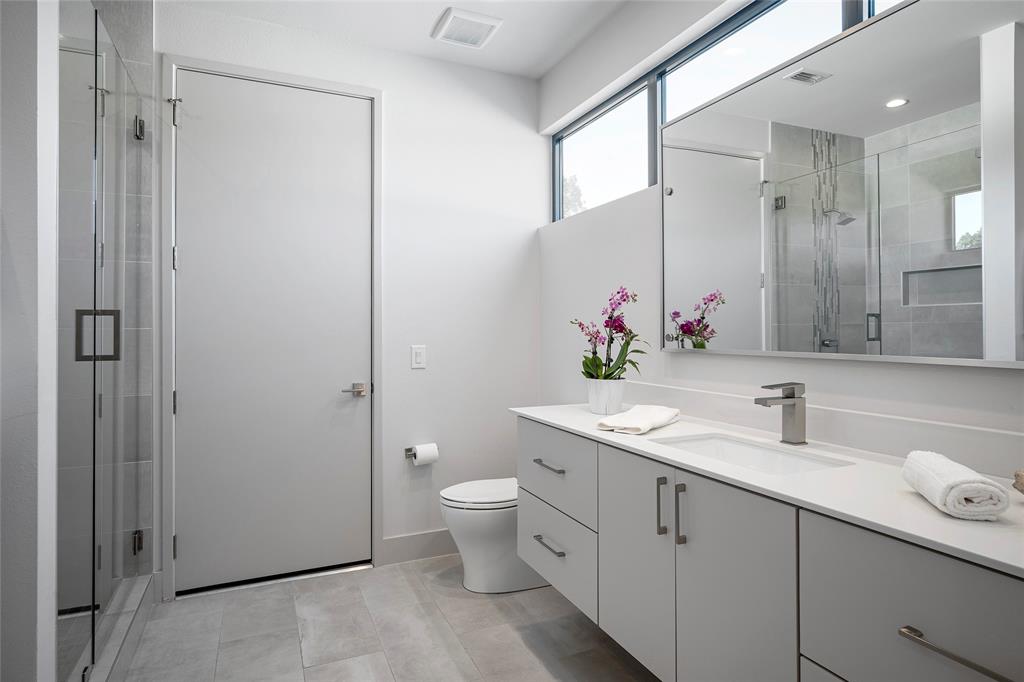 Thomas Jefferson Terrace - Residential