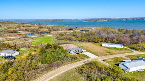 A home in Corsicana