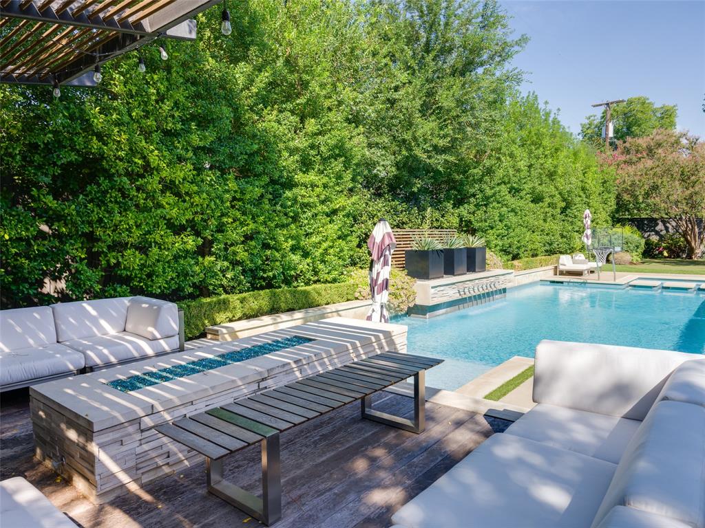 Lansdowne Estates - Residential