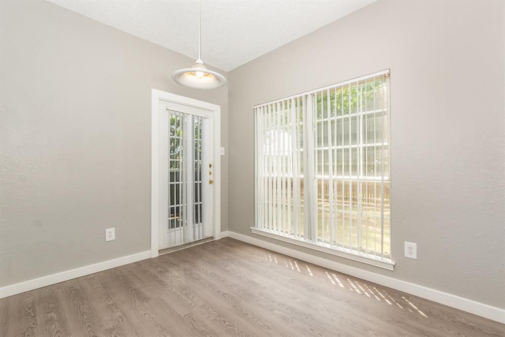 Meadows Condo - Residential