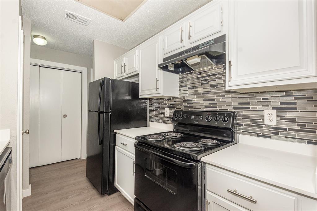 Meadows Condo - Residential