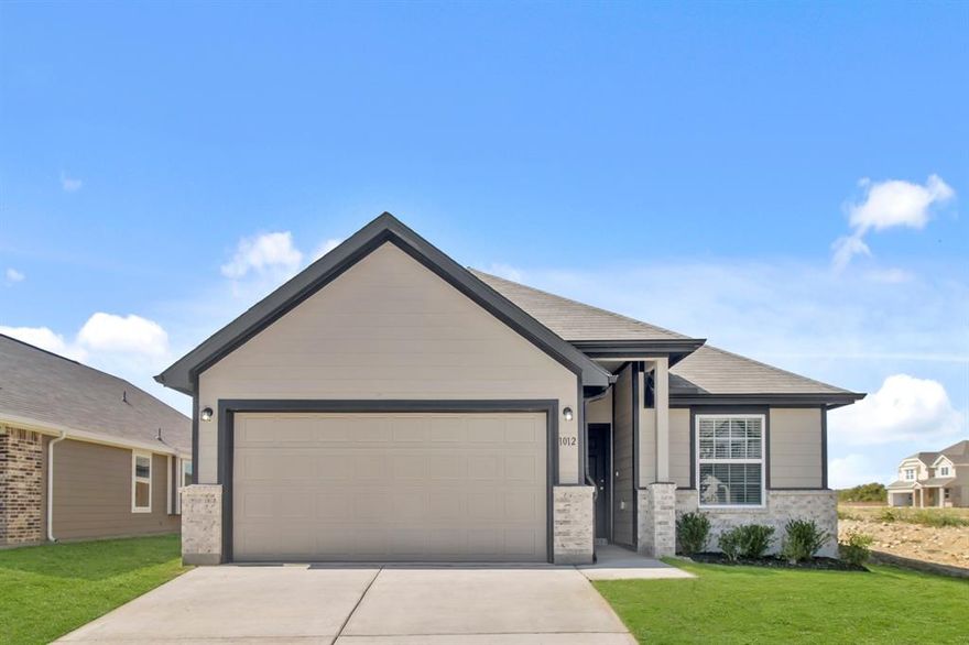 Welcome to The Retreat at Fossil Creek, one of Legend's newest communities in Fort Worth, TX! The Ravenna floor plan is a charming 1-story home with 3 bedrooms, 2.5 baths, flex space, and 2-car garage. This home has it all, including privacy blinds and vinyl plank flooring throughout the common areas! The gourmet kitchen is sure to please with 42-inch cabinetry, granite countertops, and stainless-steel appliances. Retreat to the Owner's Suite featuring granite countertops and a walk-in closet. Don’t miss your opportunity to call The Retreat at Fossil Creek home, schedule a visit today!