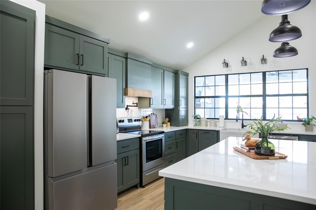 T Harmon Suv Abs #1931 - Residential