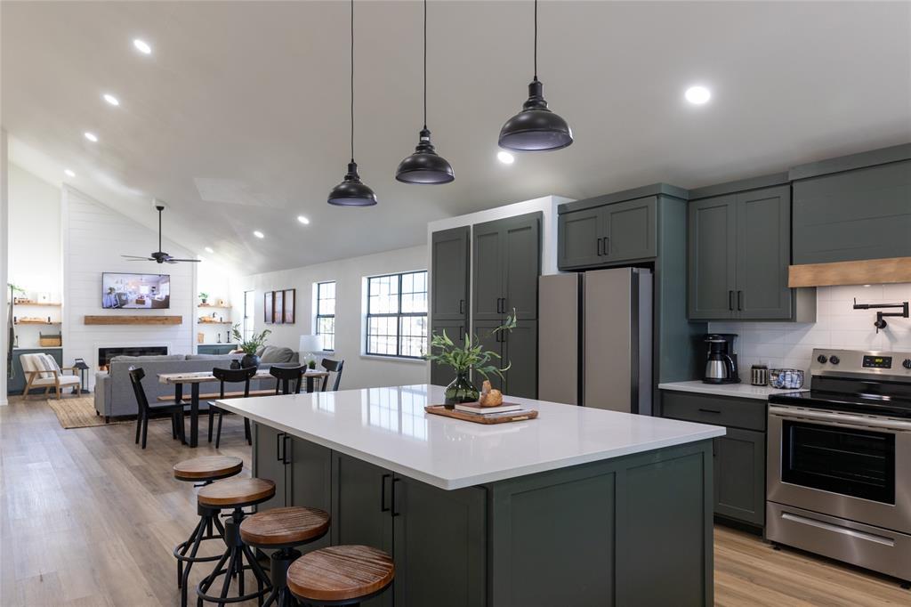 T Harmon Suv Abs #1931 - Residential