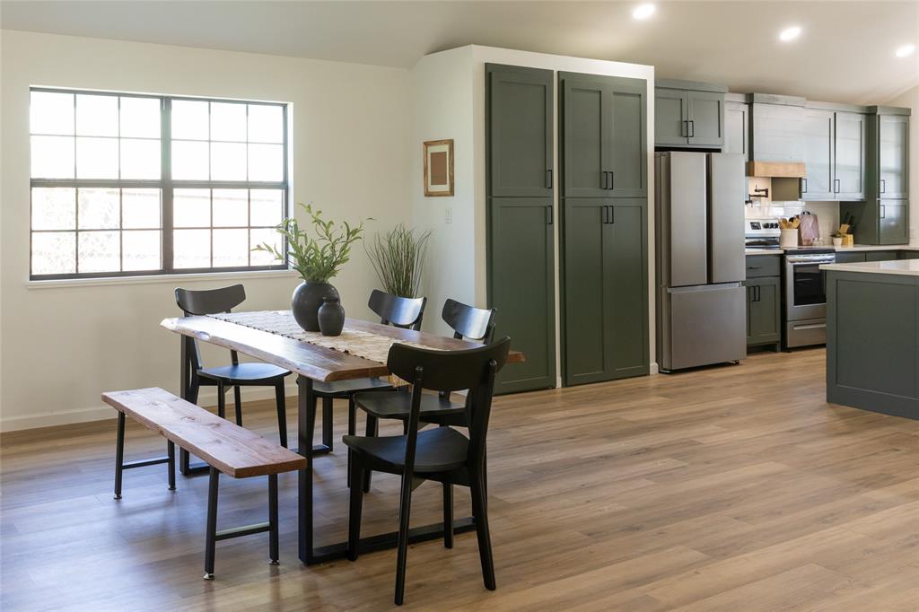 T Harmon Suv Abs #1931 - Residential