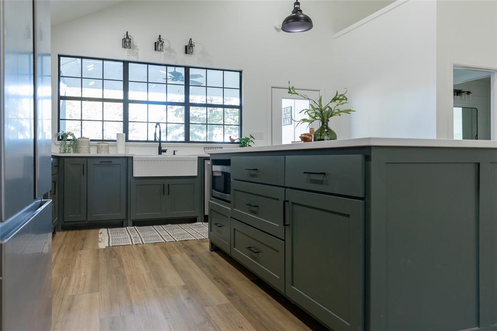 T Harmon Suv Abs #1931 - Residential