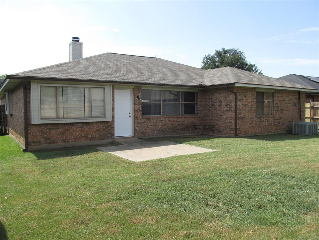 Oak Hollow Grand Prairie - Residential