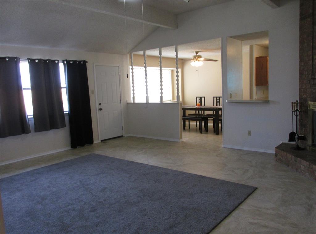 Oak Hollow Grand Prairie - Residential