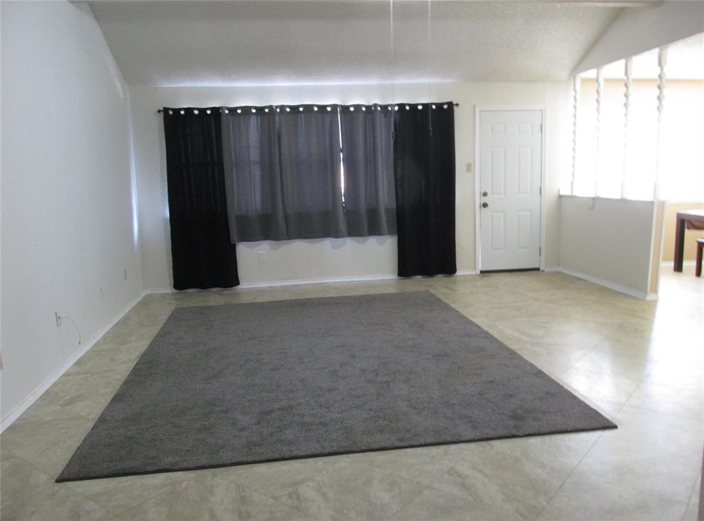 2614 Carrington Lane