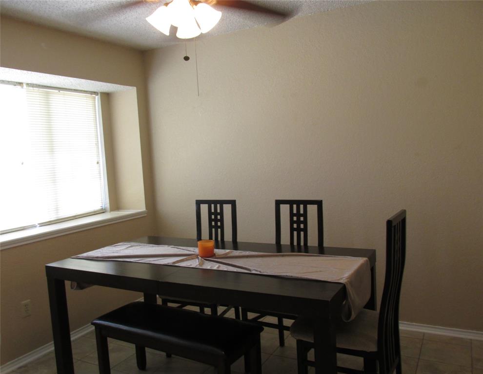 Oak Hollow Grand Prairie - Residential