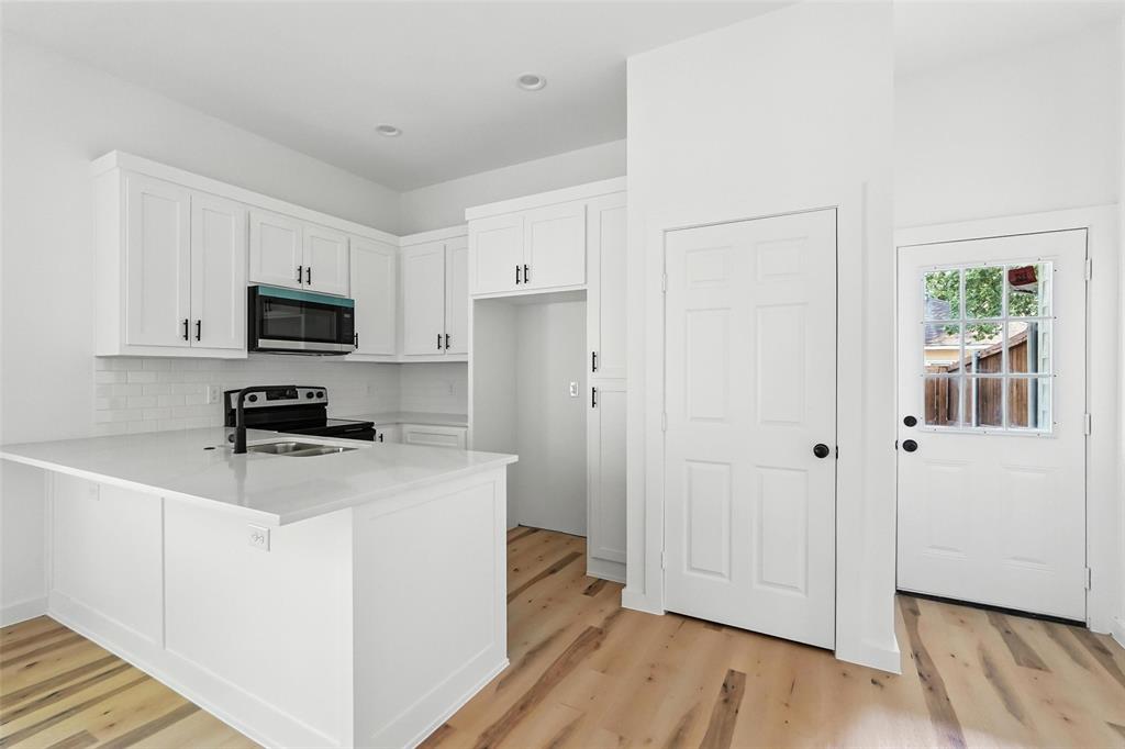 Zarate Add - Residential Lease