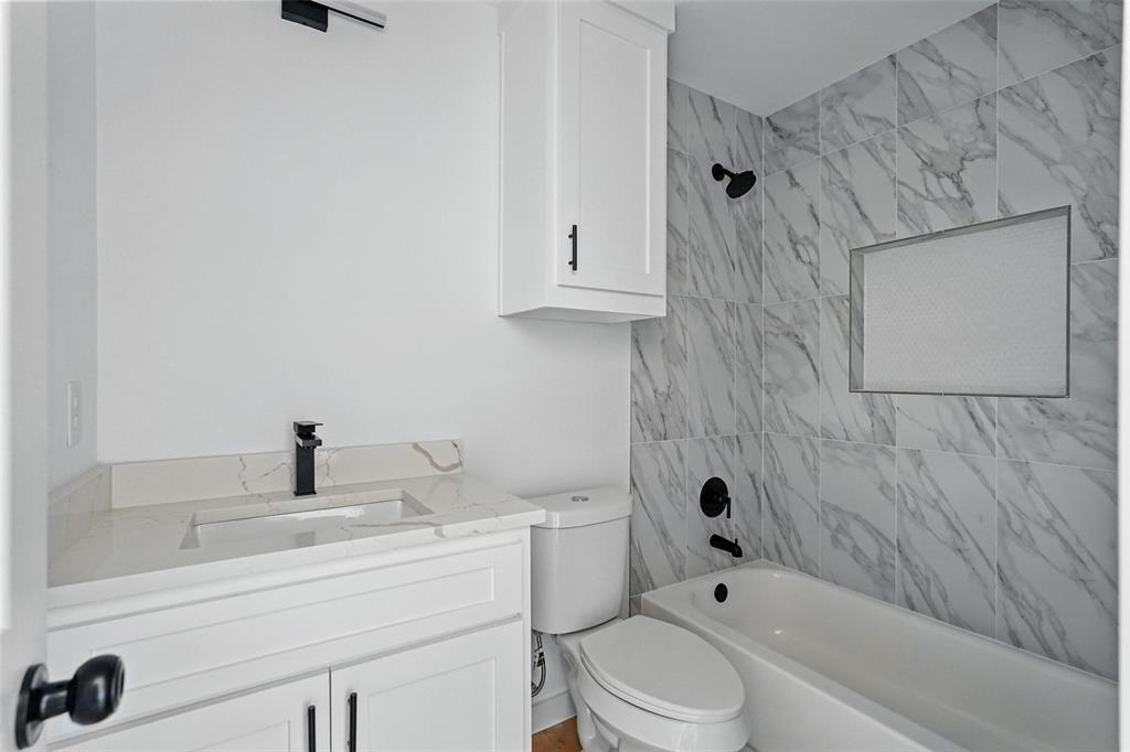 Zarate Add - Residential Lease