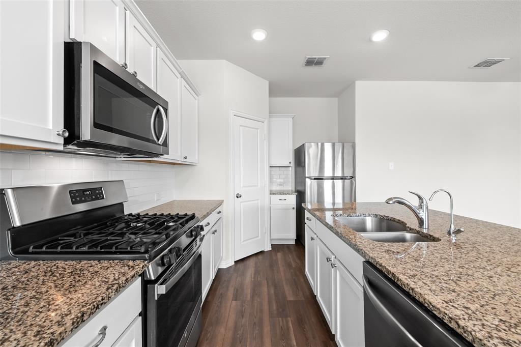 Sutton Field Ph 2 - Residential Lease