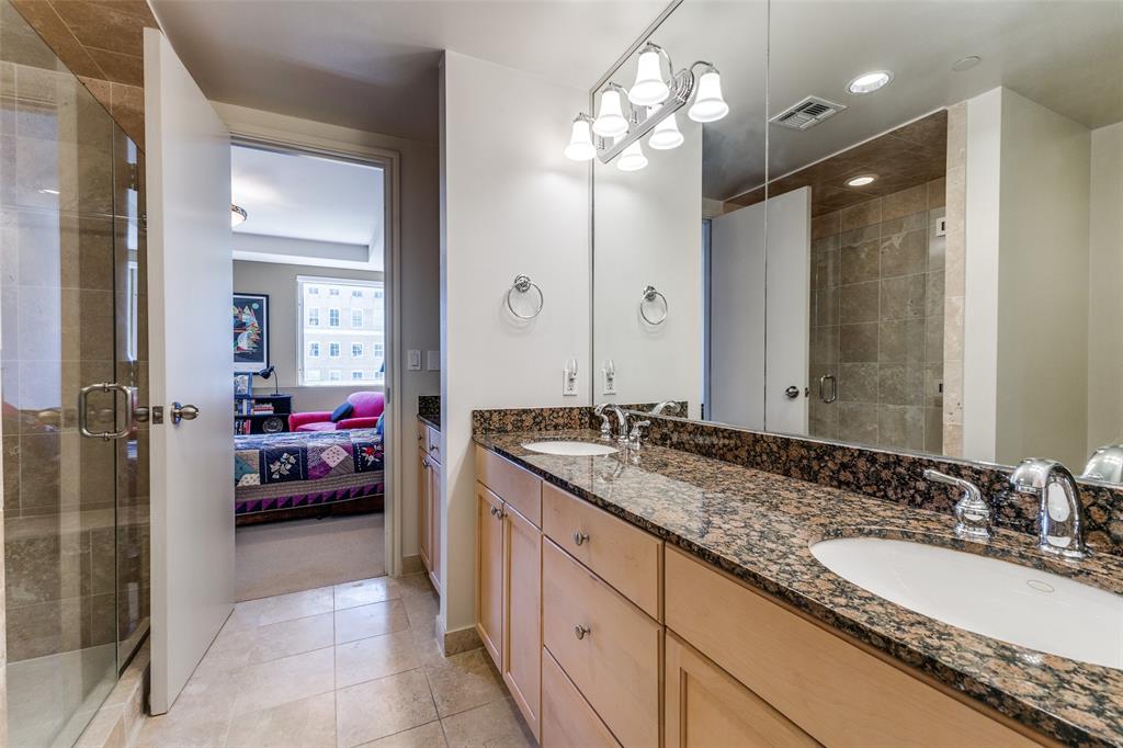 1505 Elm Street Condos - Residential