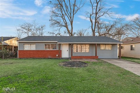 3224 Galaxy Drive Bossier City LA 71112