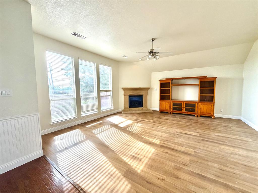 Crossing At Fossil Creek The - Residential