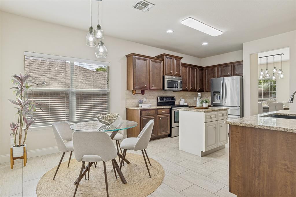 Caruth Lake Ph 6 - Residential