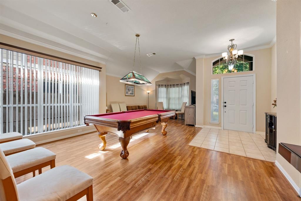 9132 Farmer Drive