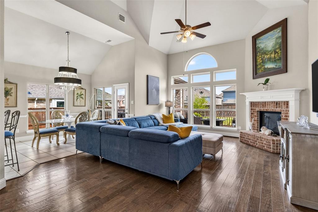 1305 Port Royale Place