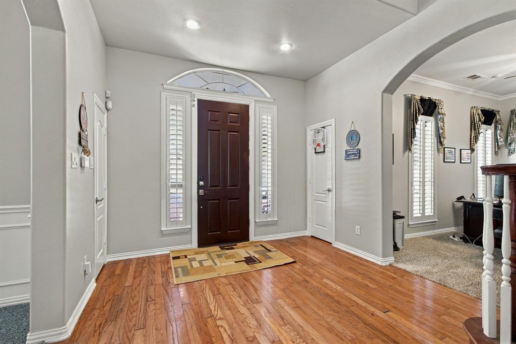 1833 Auburn Drive