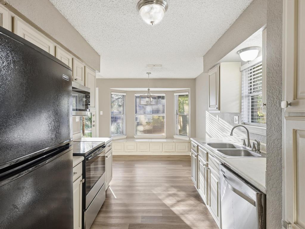 SADDLE HILLS ADDITION - Residential Lease