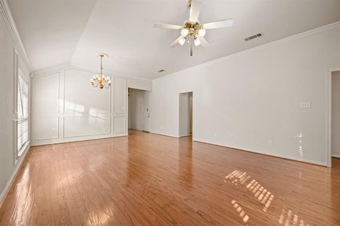 Tiny photo for 2220 Tiffany Glenn Court, Bedford, TX 76021 (MLS # 21097595)