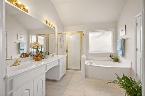 Tiny photo for 2220 Tiffany Glenn Court, Bedford, TX 76021 (MLS # 21097595)