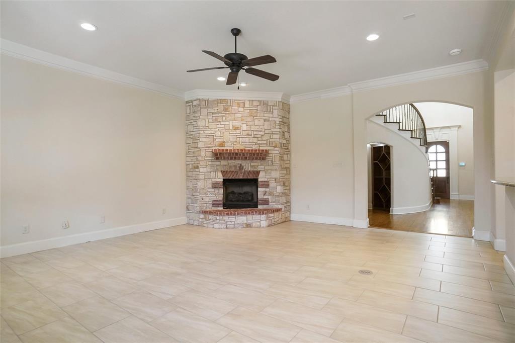 Forest Glenn West - Residential