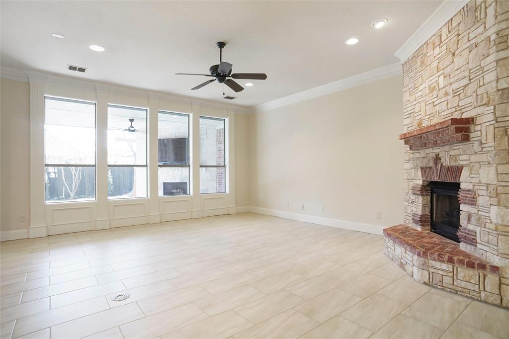 Forest Glenn West - Residential